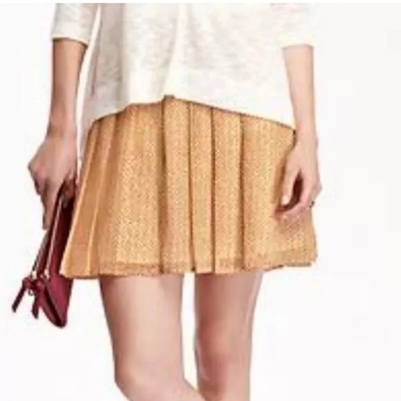 Old Navy Pleated Skirt mustard yellow white Abstract printed lined mini XS - Picture 1 of 6